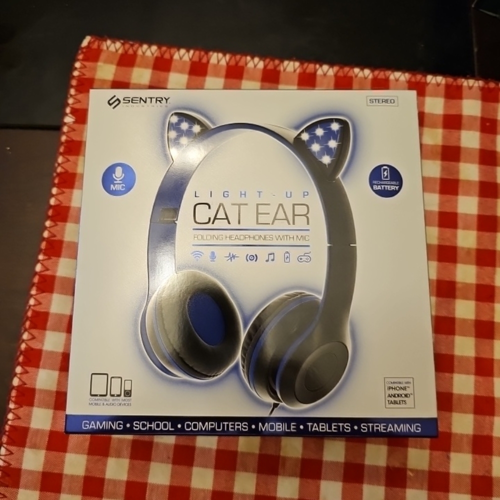 Entry Blue Cat Ear Kids Headphones